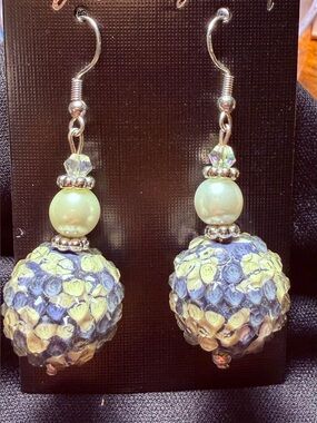 Sterling Silver 9.25 Blue and Cream Beaded Drop Earrings